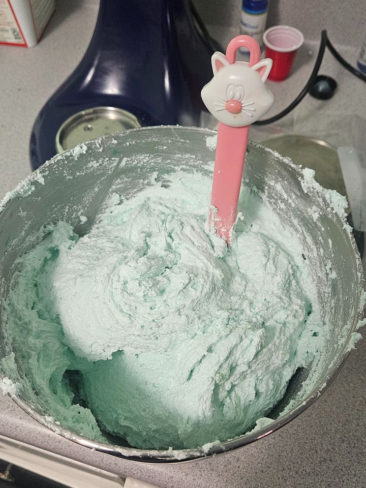 Cucumber Mint Foaming Sugar Scrub 3oz product image (2)