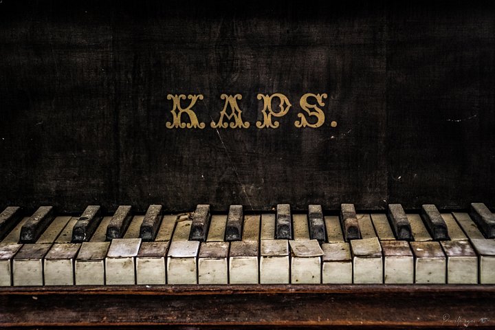 Fine Art Prestige – The Forgotten Melody of Kaps - Limited Edition product image (1)