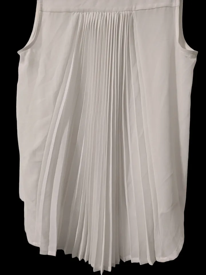 XS Pleated White Collar Top product image (2)