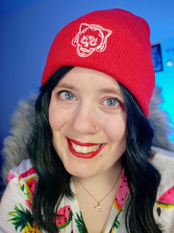 La Familia Sugar Skull beanie! product image (1)