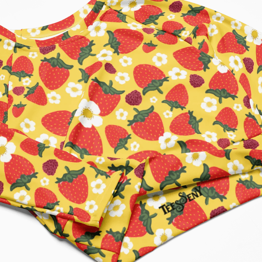 Strawberry Field and Blossom Recycled Crop Top product image (8)