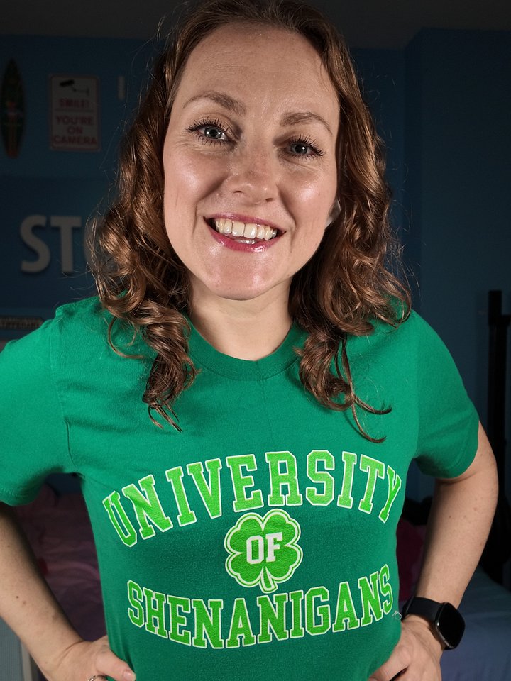 University of Shenanigans ☘️ Supersoft T-shirt with Vintage-Feel Print product image (2)