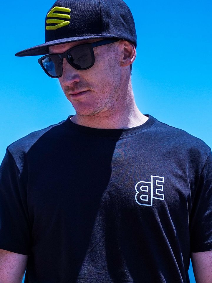 Basics Tee product image (2)