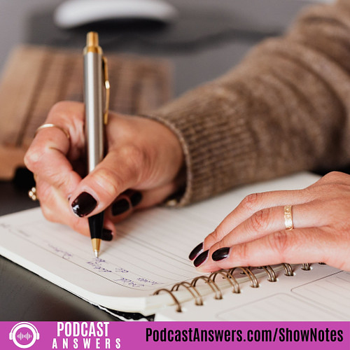 Do you know what show notes are? How to make good show notes? On this episode I talk all about how to create show notes for y...