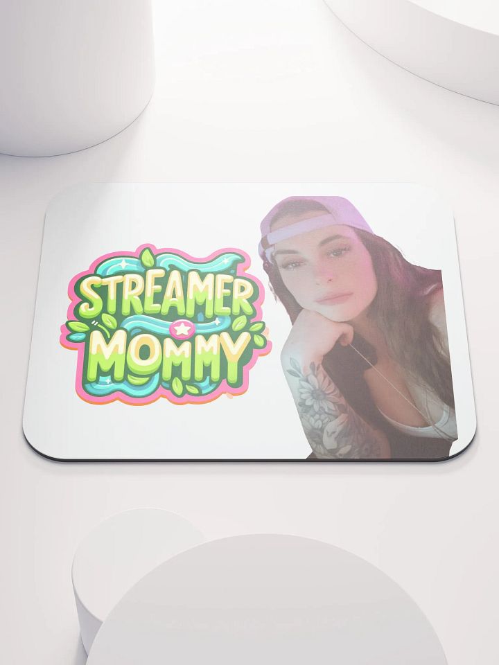STREAMER MOMMY KILLA EMILY FACE MOUSEPAD product image (1)