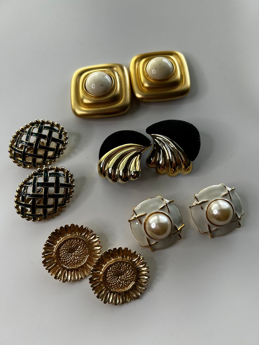 Vintage Chunky Clip On Earrings Lot of 5 product image (3)