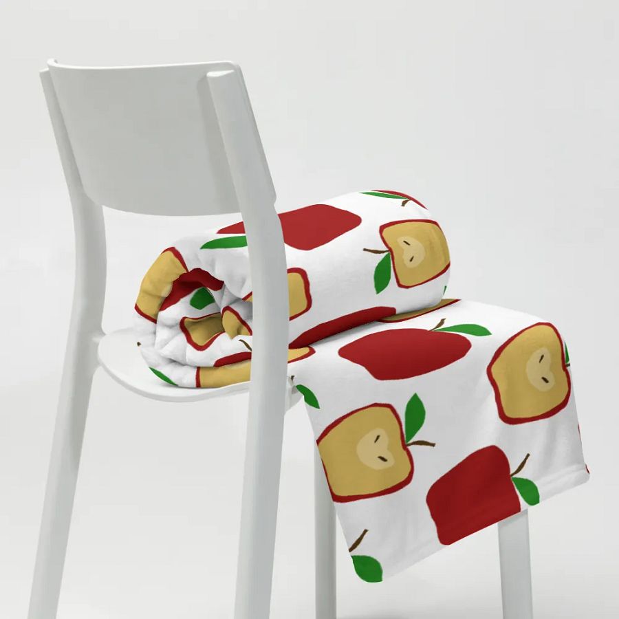 Apple Polkadots Throw Blanket product image (20)