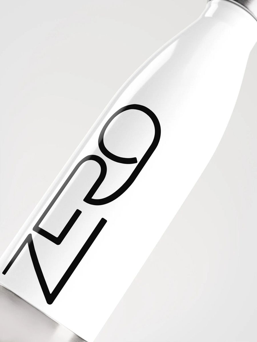 ZERO Water Bottle Dark product image (5)