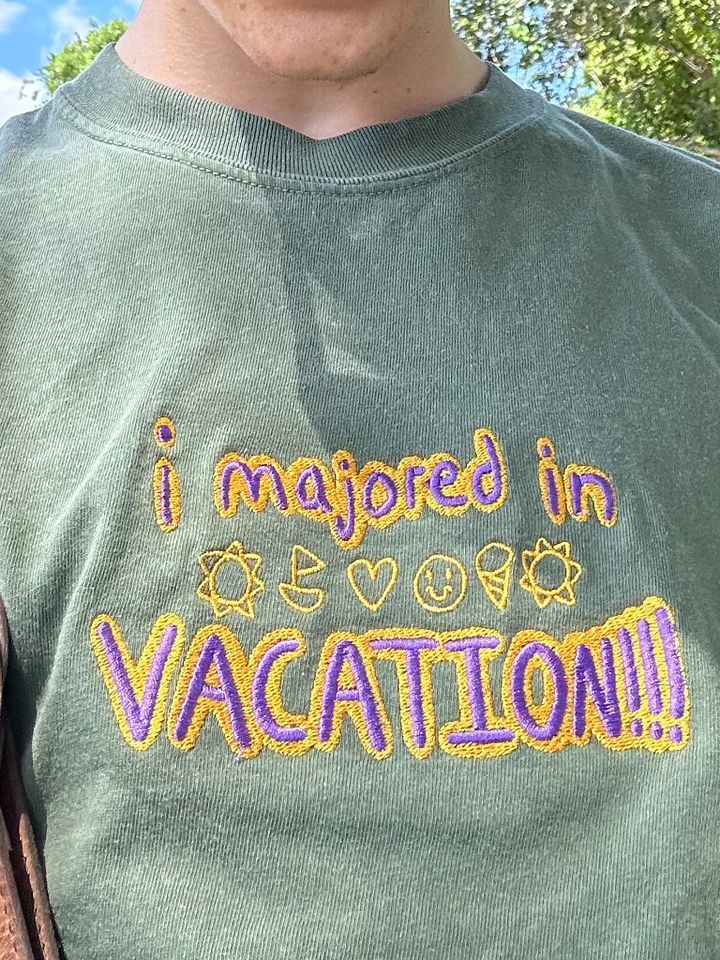 i majored in VACATION!!! ☀️ product image (1)