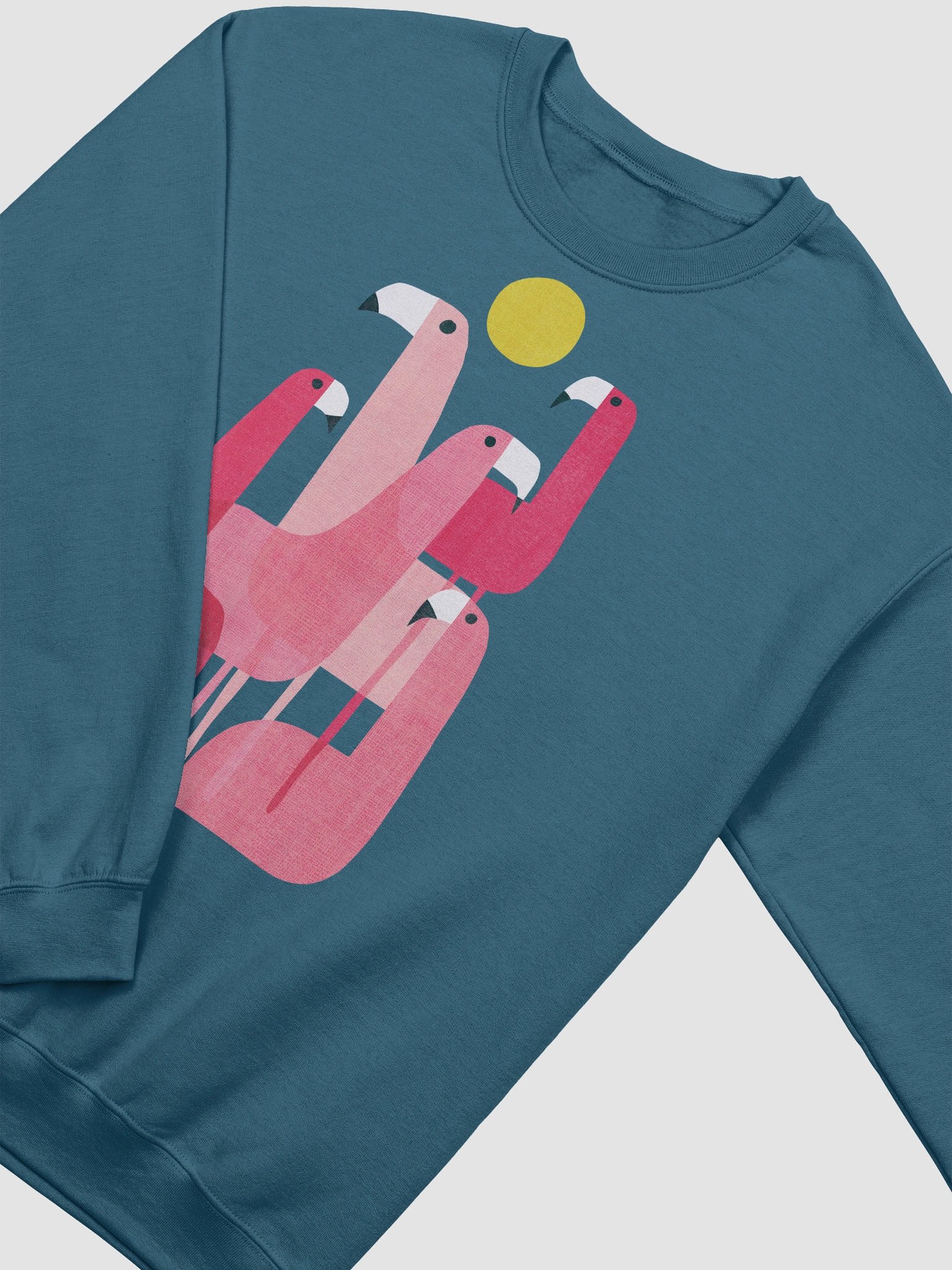 the flamingos graphic sweatshirt product image (23)