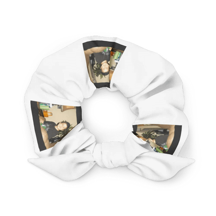 baby dbsr1975 scrunchie product image (1)