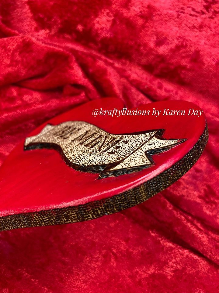 Banner Be Mine Carved Ornament product image (2)