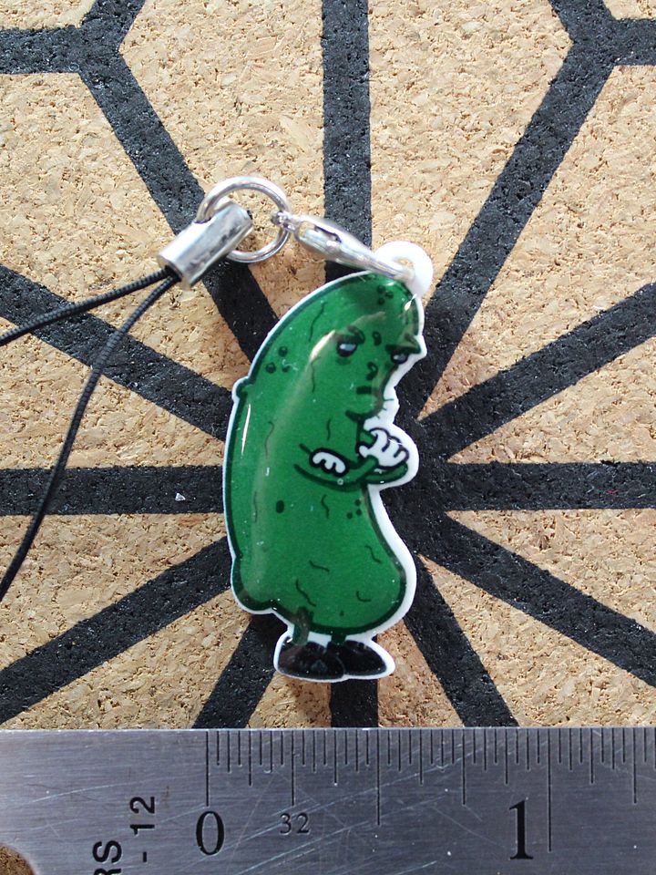 Grumpy Pickle Keychain, Magnet product image (1)