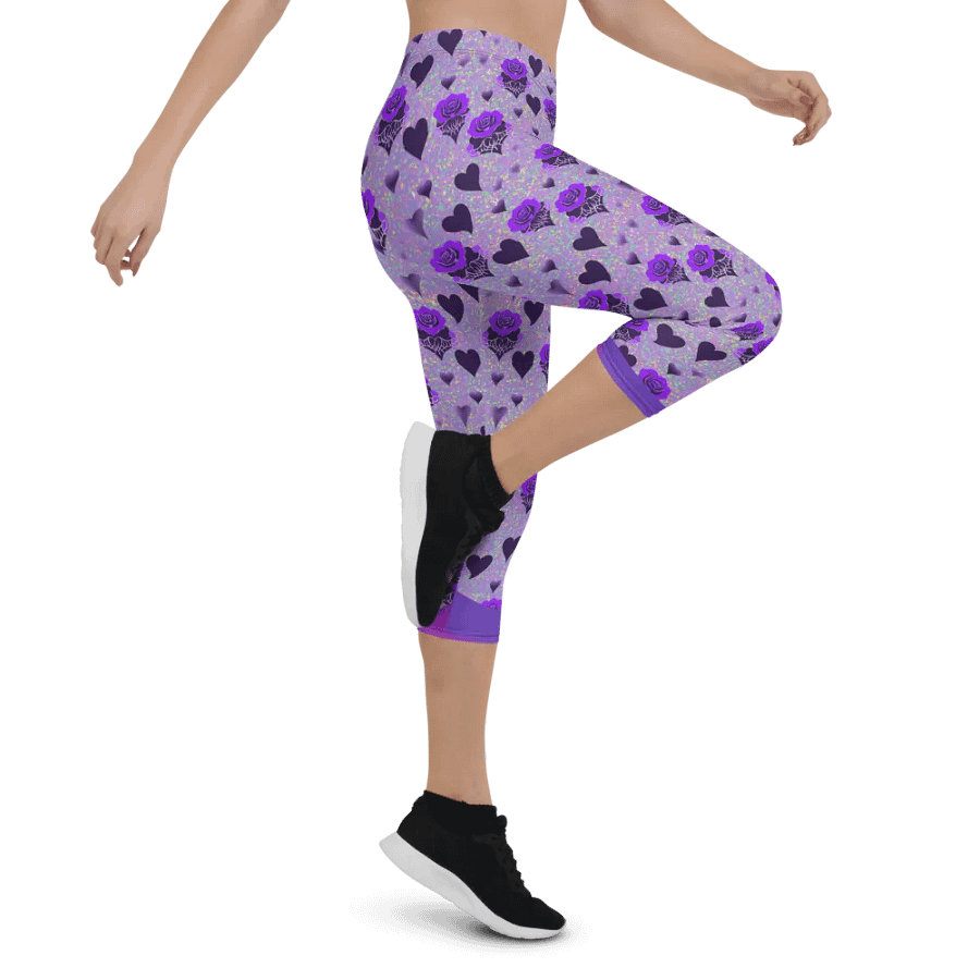 Shadowheart Bloom Iridescent Capri Leggings product image (5)