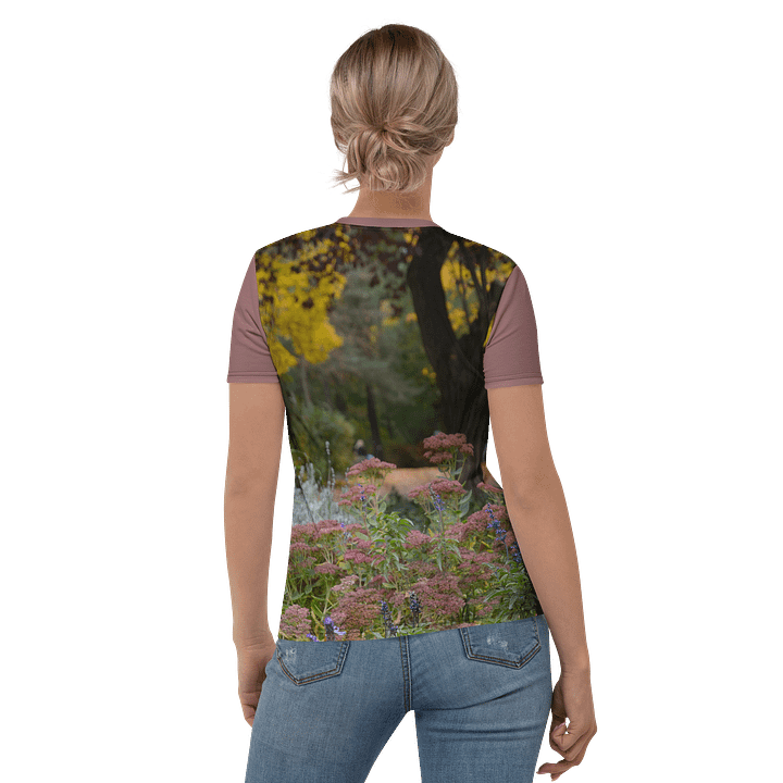 Damen T-Shirt mit Rundhalsausschnitt - Park im Herbst product image (1)
