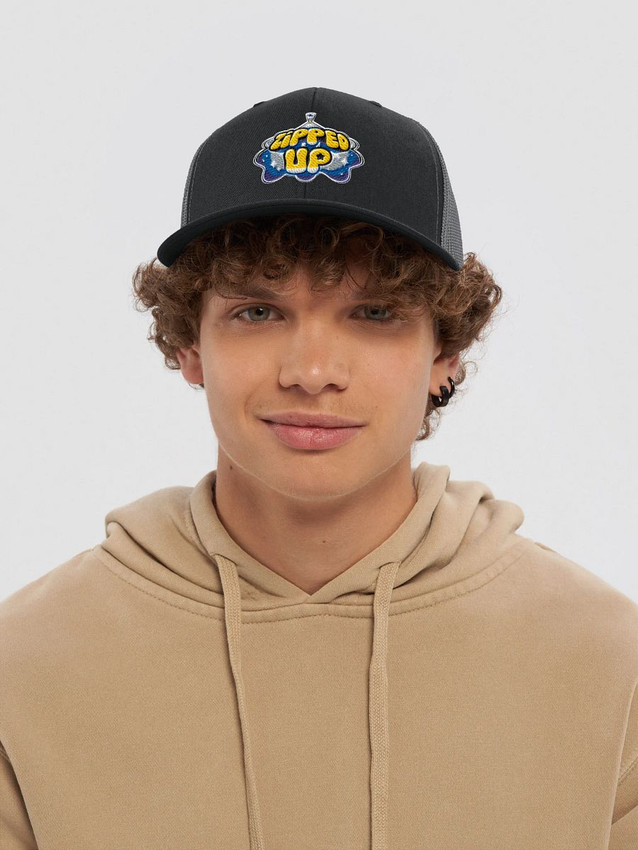ZIPPED UP LOGO TRUCKER CAP product image (5)