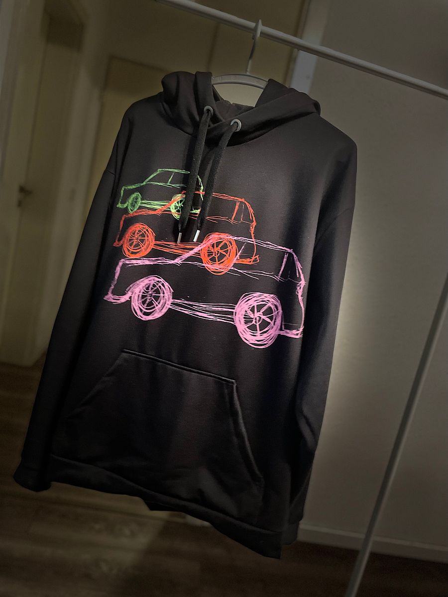 marcCAR Hoodie green/red/pink/black product image (5)