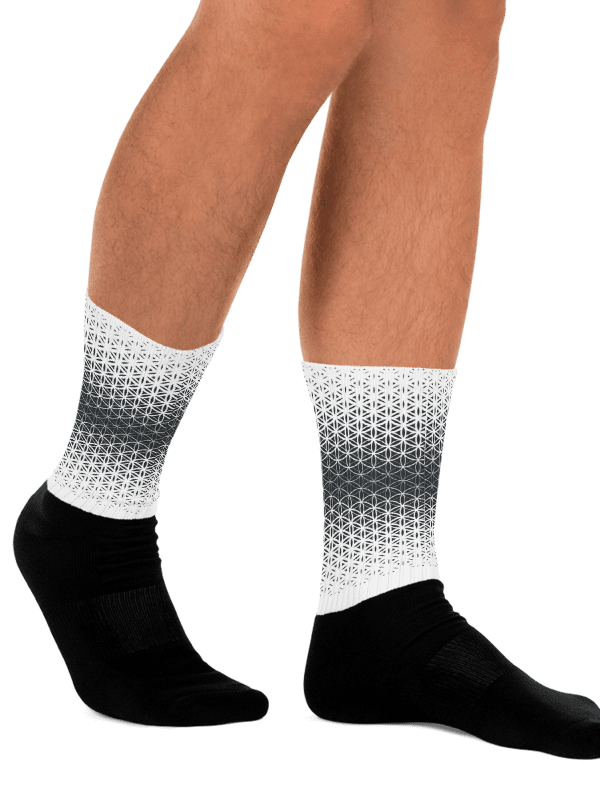 the ‘harmonic’ striders product image (3)