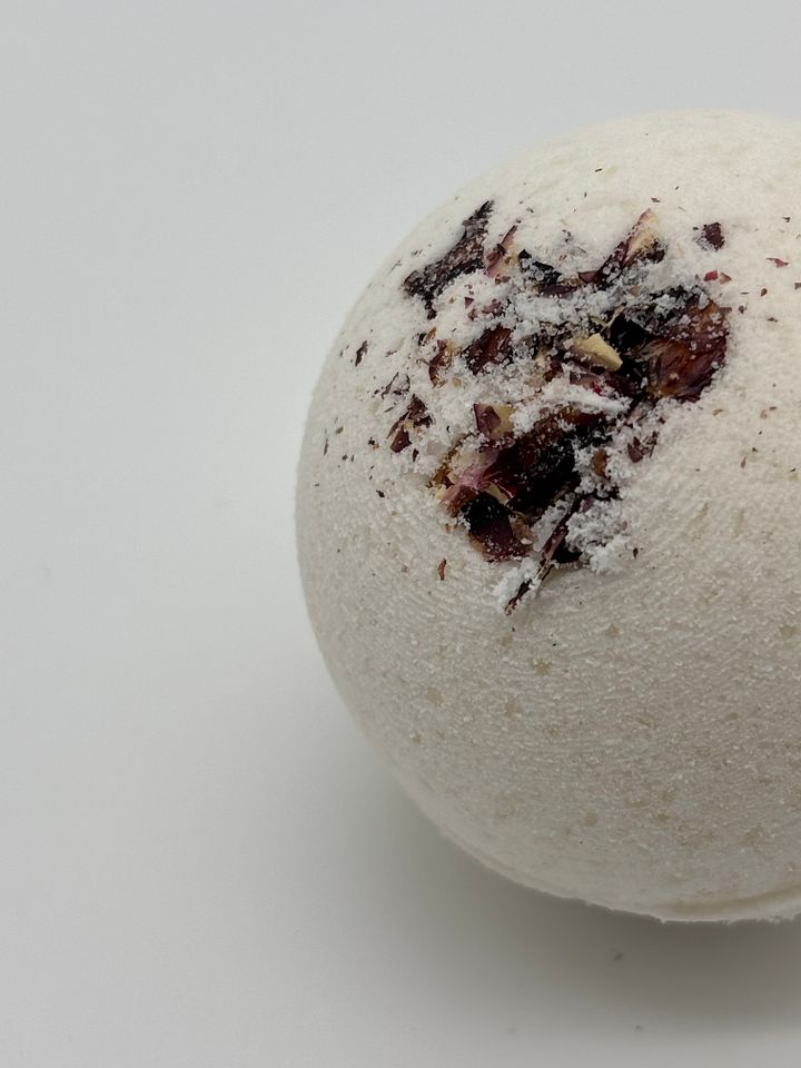 Blood Orange & Rosemary Bath Bomb product image (2)