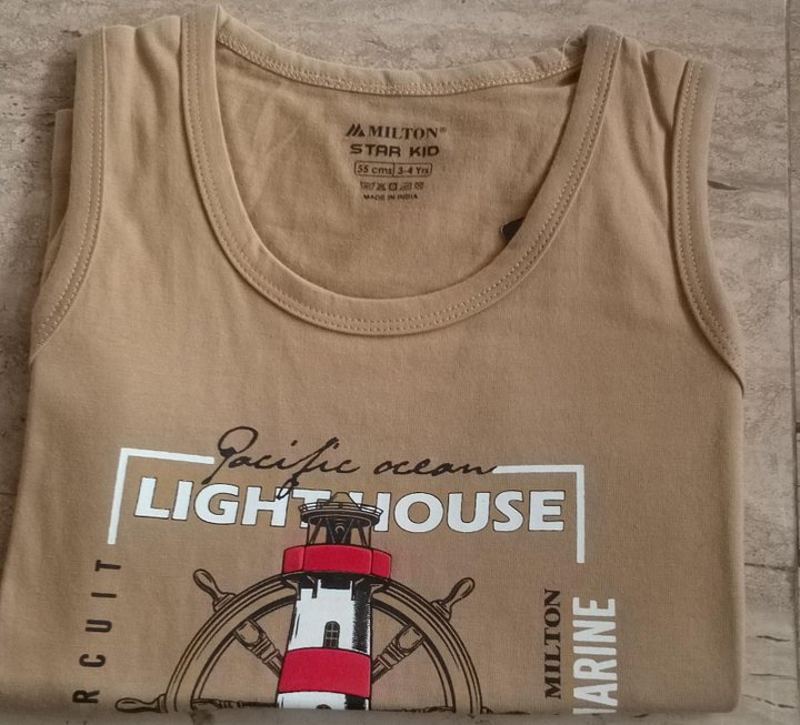 BOYS VEST product image (2)