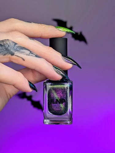 pr 🎃 M A D H O U S E 

swatch notes:
