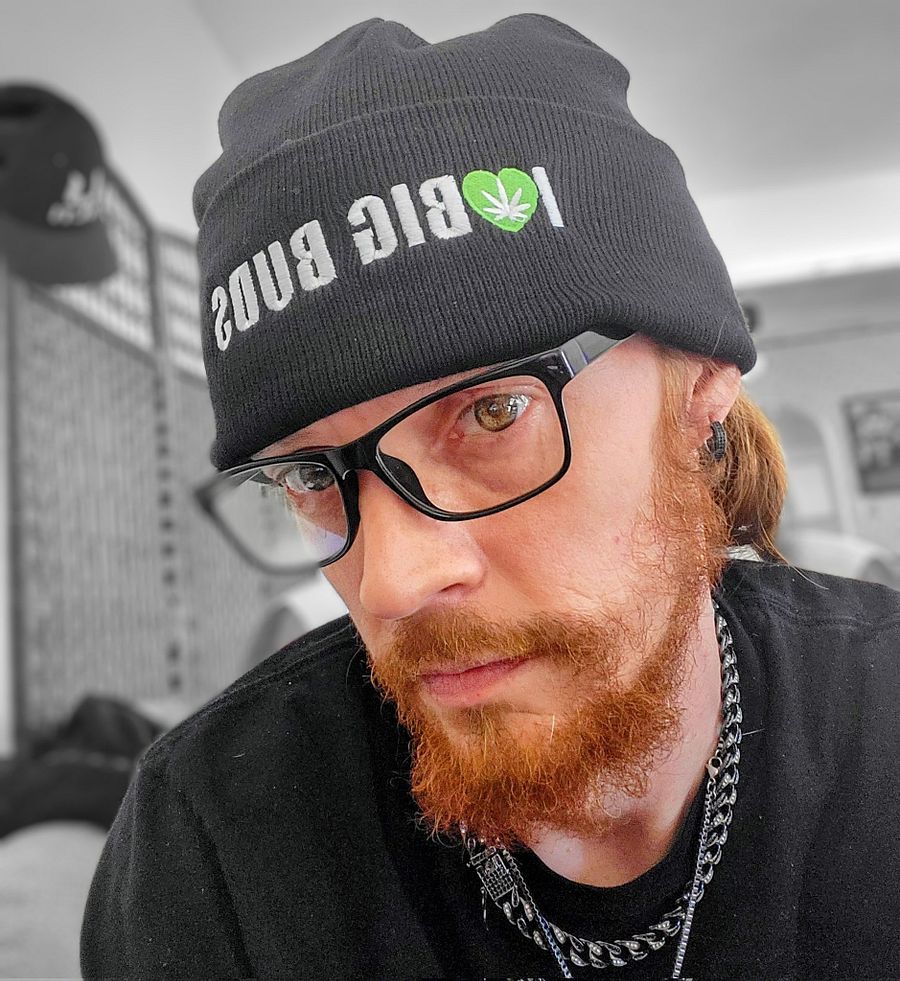 I Love Big Buds- Knit Beanie product image (3)
