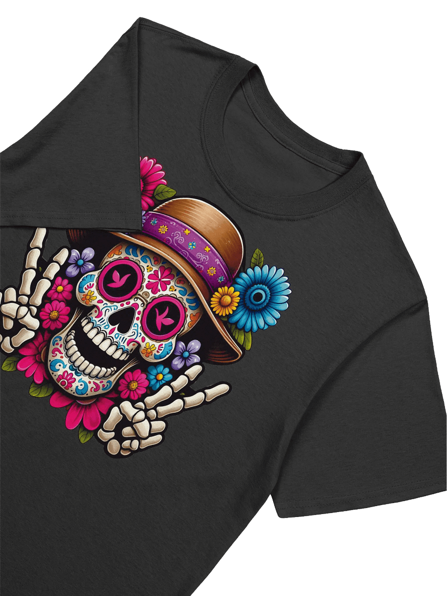 Sugar Skull Art - Día de los Muertos Delight T-Shirt product image (15)