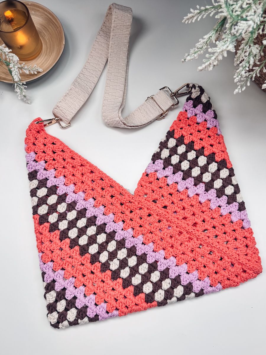 Granny Stitch Crochet Bag product image (5)