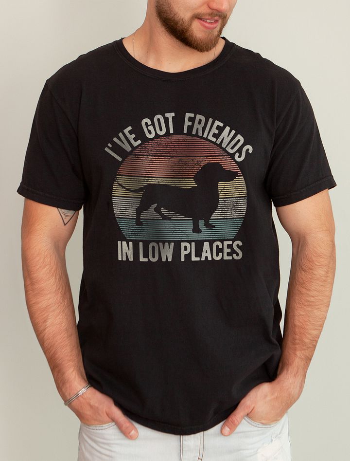 I've Got Friends in Low Places Dachshund T-Shirt | Funny Vintage-Style T-Shirt for Wiener Pawrents product image (1)