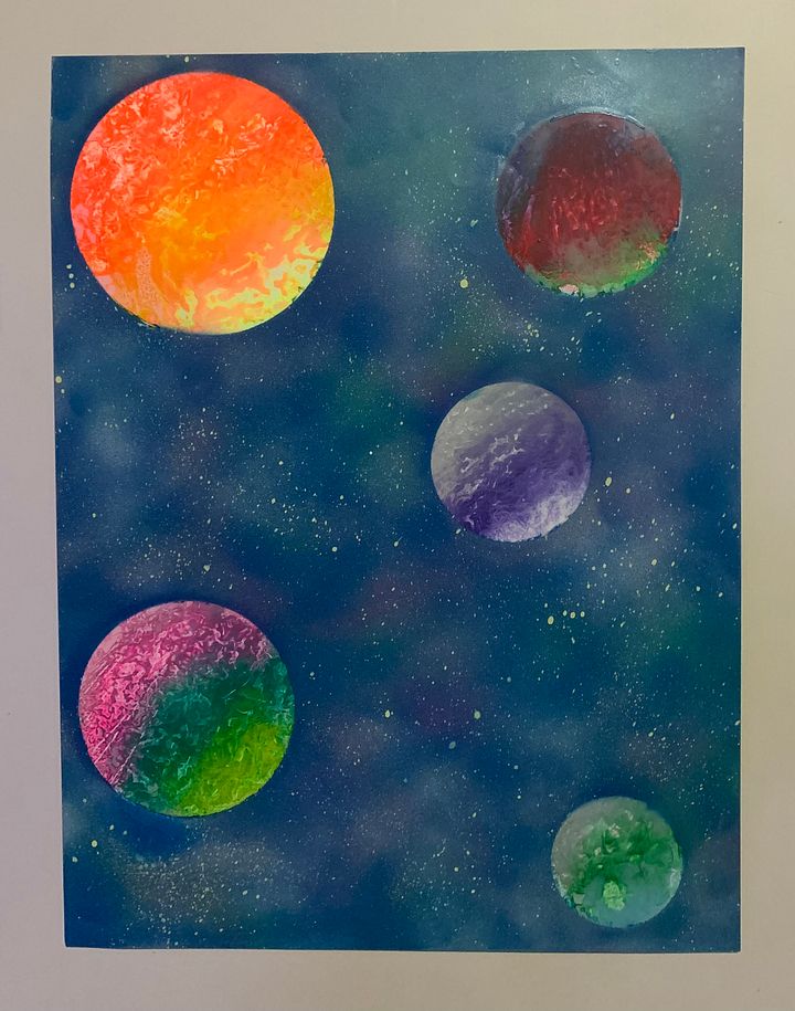 Planet Spray paint art product image (1)