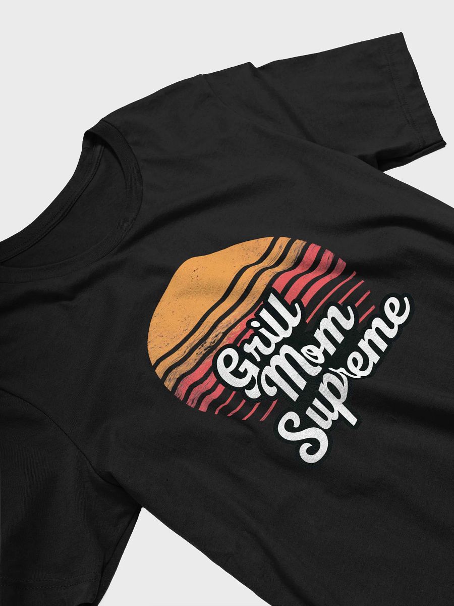 Retro Sunset Grill Mom Supreme Tee product image (13)