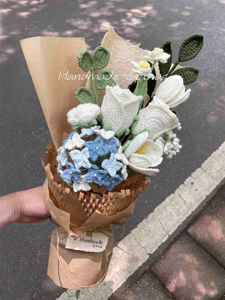 Large Blue Hydrangea Crochet Knit Bouquet product image (2)