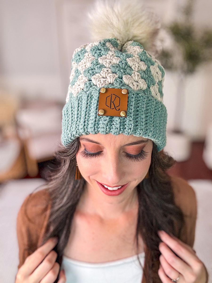Diamond Granny Stitch Crochet Hat Pattern product image (3)