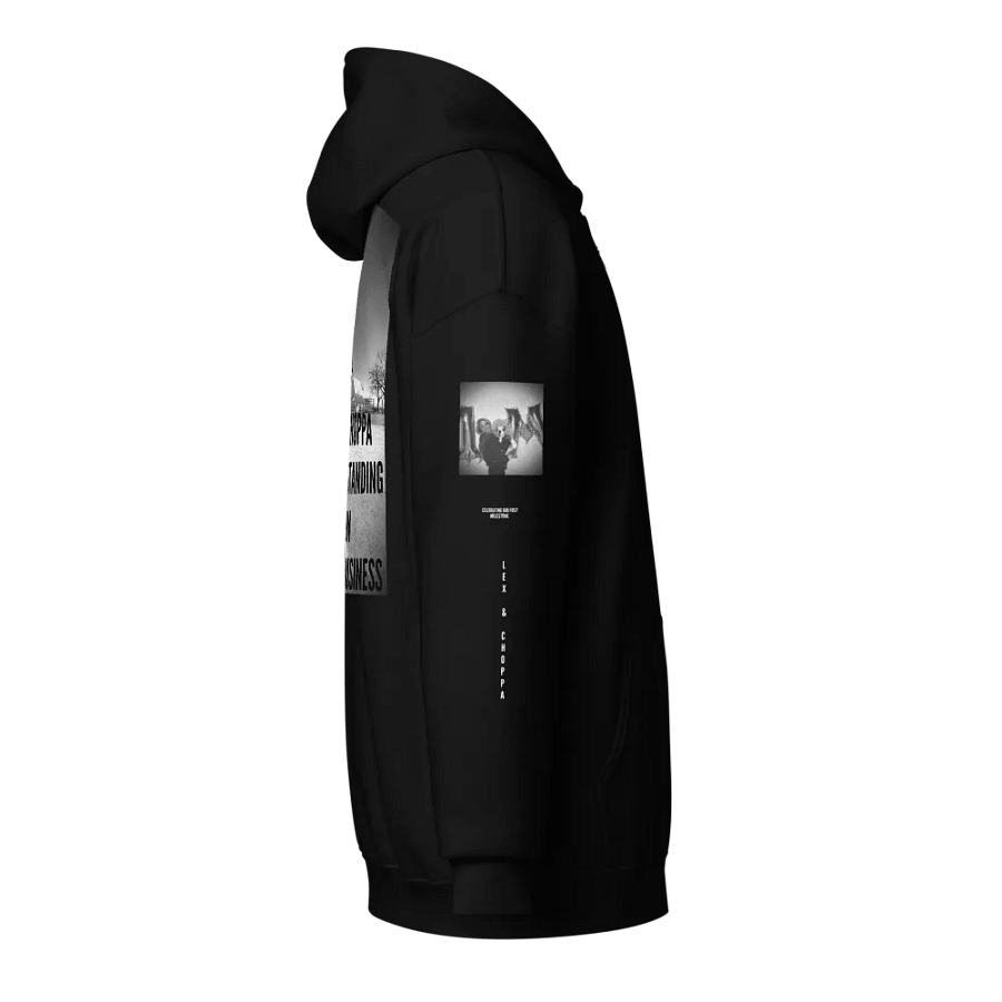 Exclusive 1M product image (2)