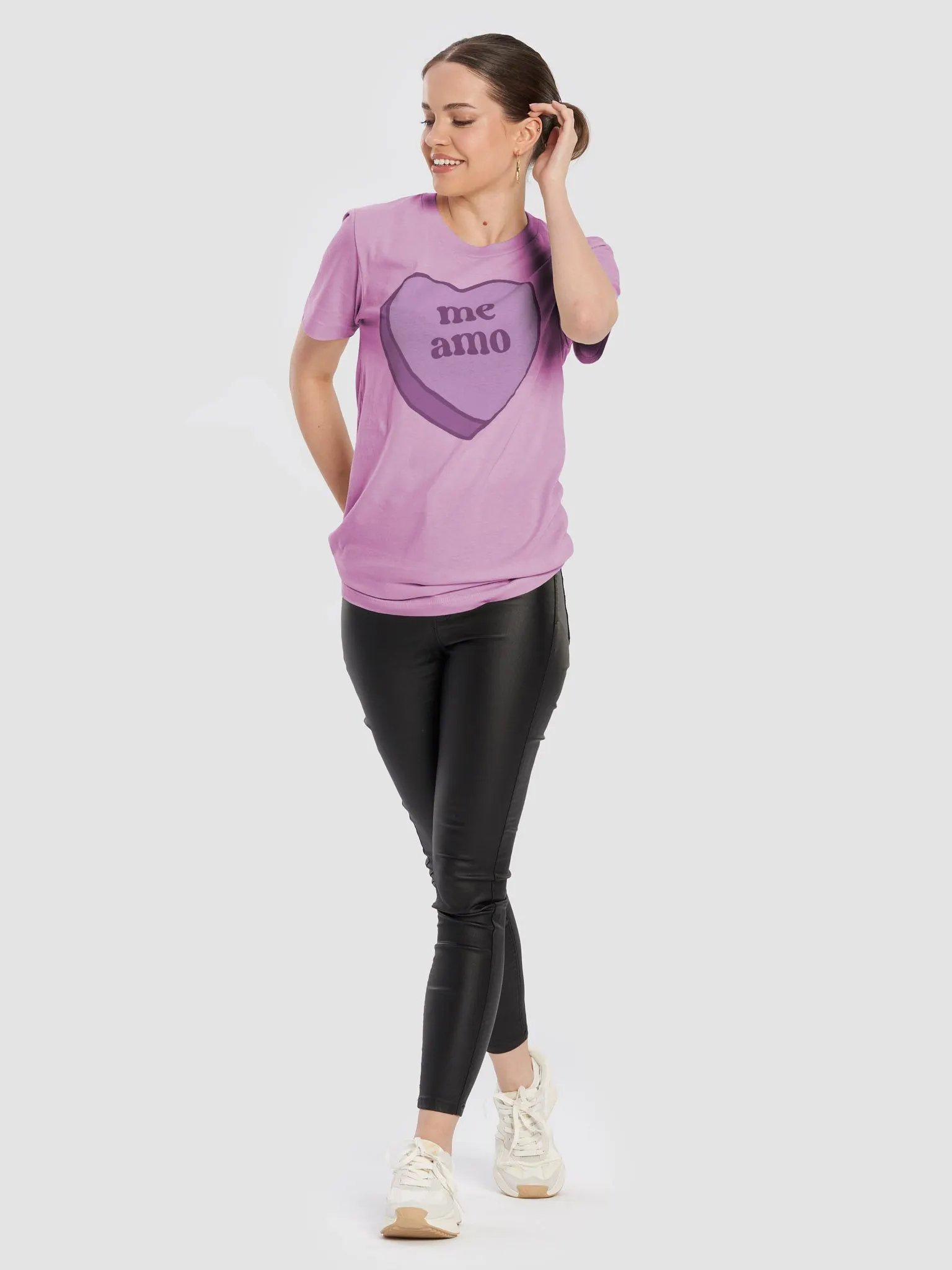 Me Amo Camiseta Unisex product image (7)