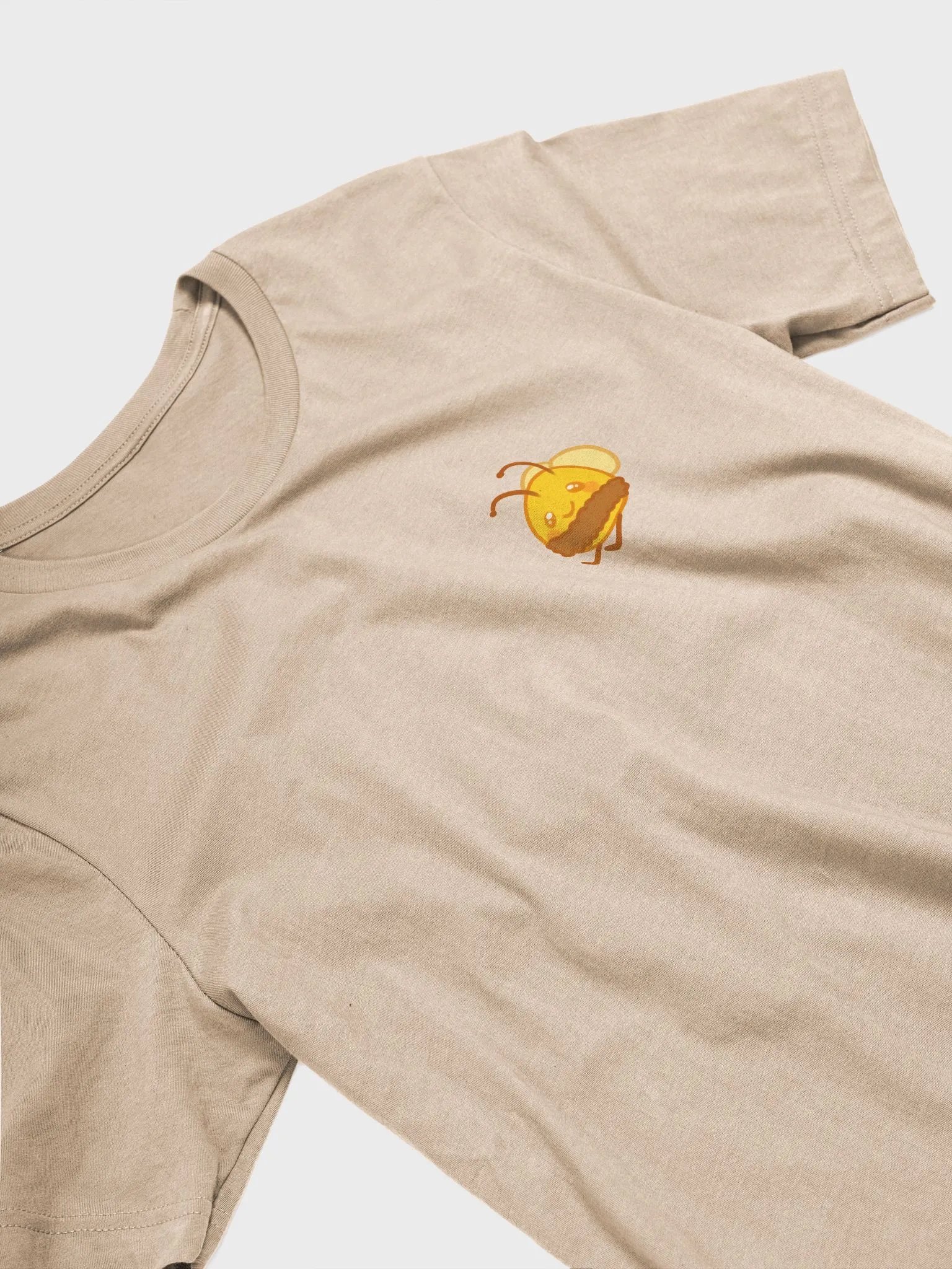 chat bee t-shirt product image (3)