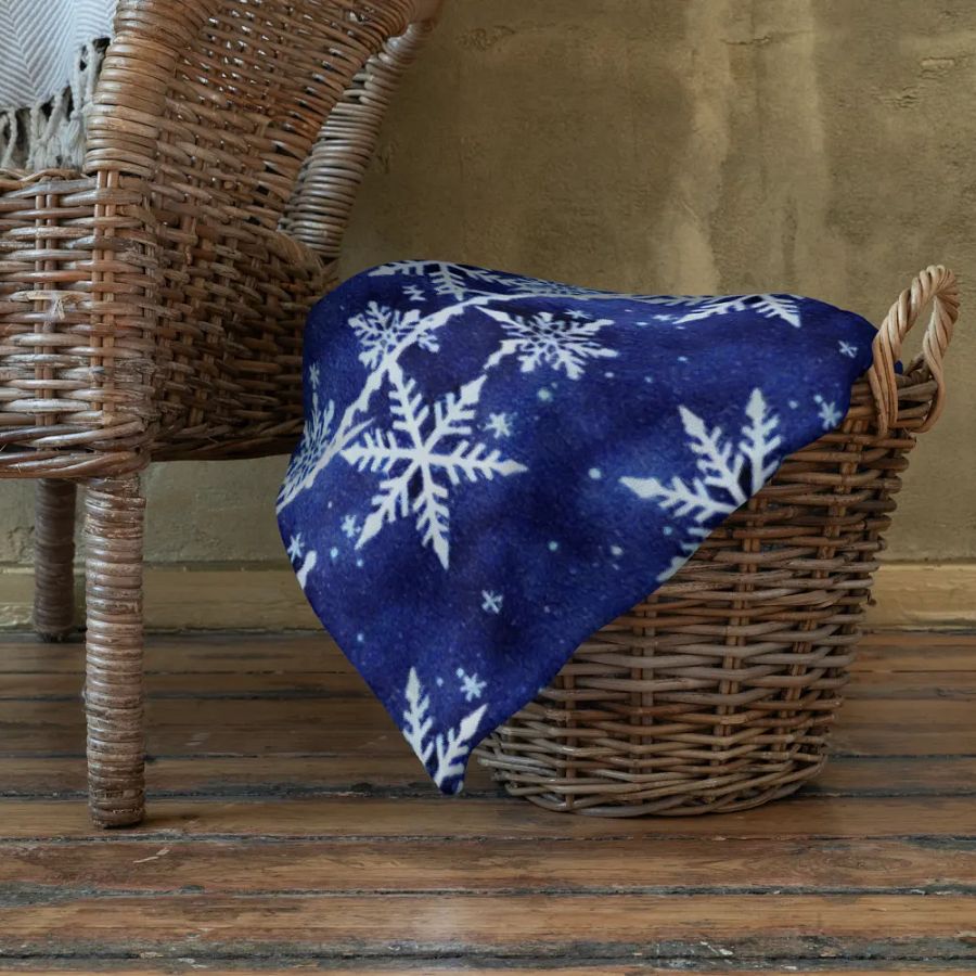Indigo Snowflake Fluffy Blanket Throw product image (5)