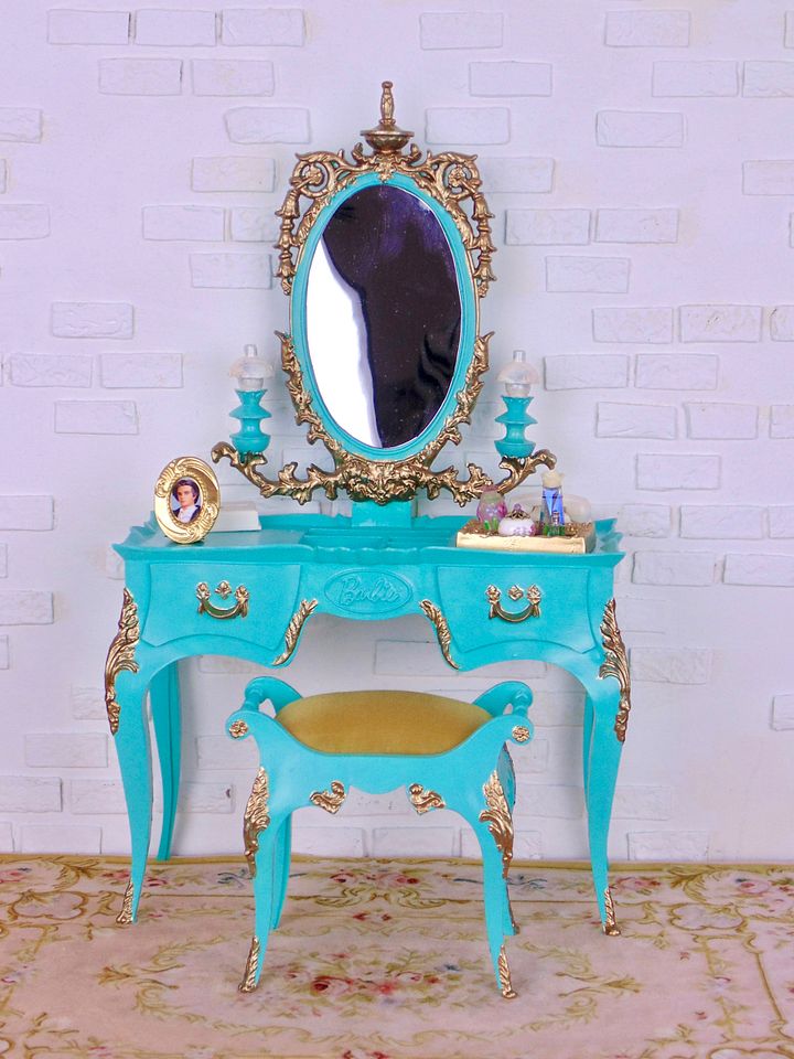 Refurbished vintage Susy Goose vanity for 12” fashion dolls AQUA product image (1)