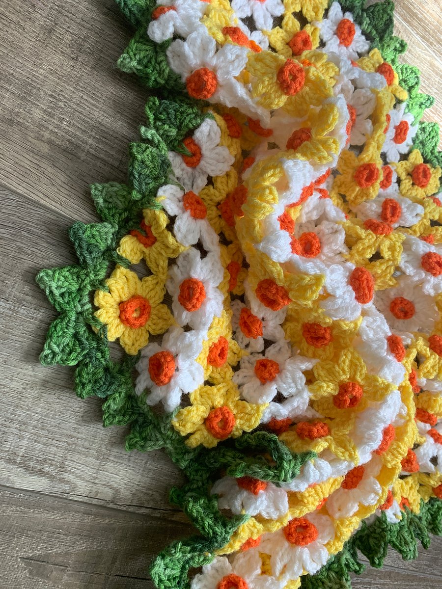 Daffodils Crochet Baby Blanket Pattern, Birth Flower Crochet Motif Boho Home Decor Throw product image (11)