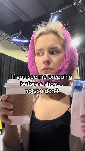 Being a singer with TMJ ✨ is always such a fun gamble #singer #performer #theatre #theatrekid #musicaltheatre #nyc