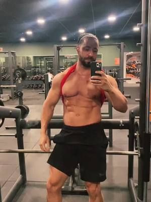 🔥 #mrfranfitness 🔥 https://muscle.thedad.de #gym #bodybuilder #beard #daddy #fitness #fitnessmotivation #muscledaddy  #tylerthecreator 
