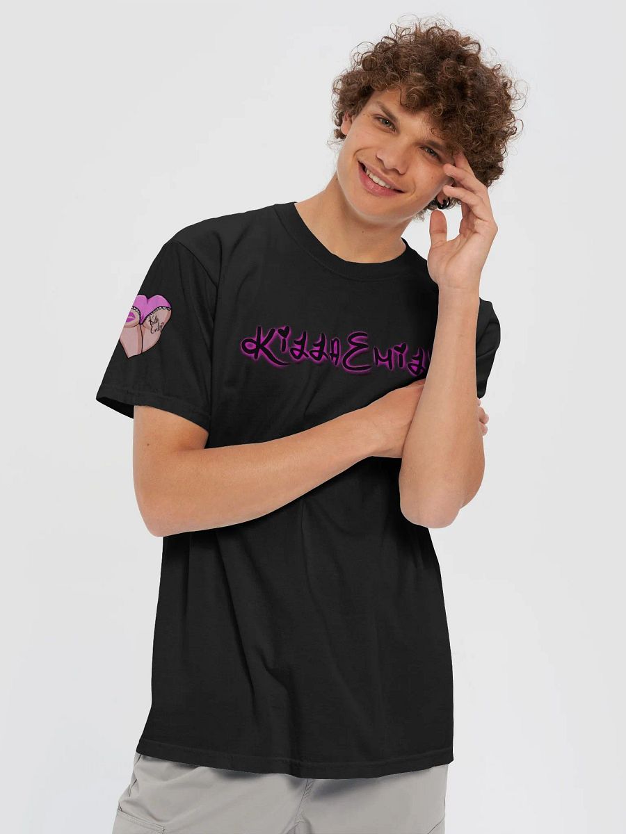 KILLA EMILY AUTOGRAPH TEE WITH PINK HEART BUTT SLEEVES product image (5)