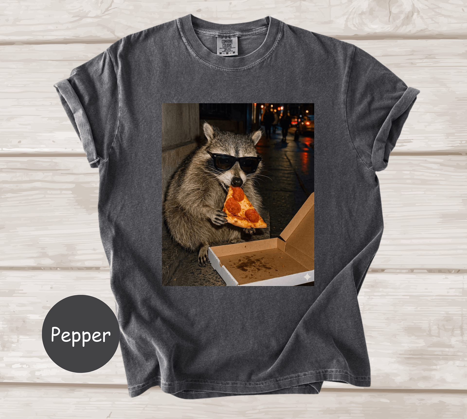 Midnight Snack Raccoon | Funny Pizza Lover Comfort Colors® Tee product image (1)