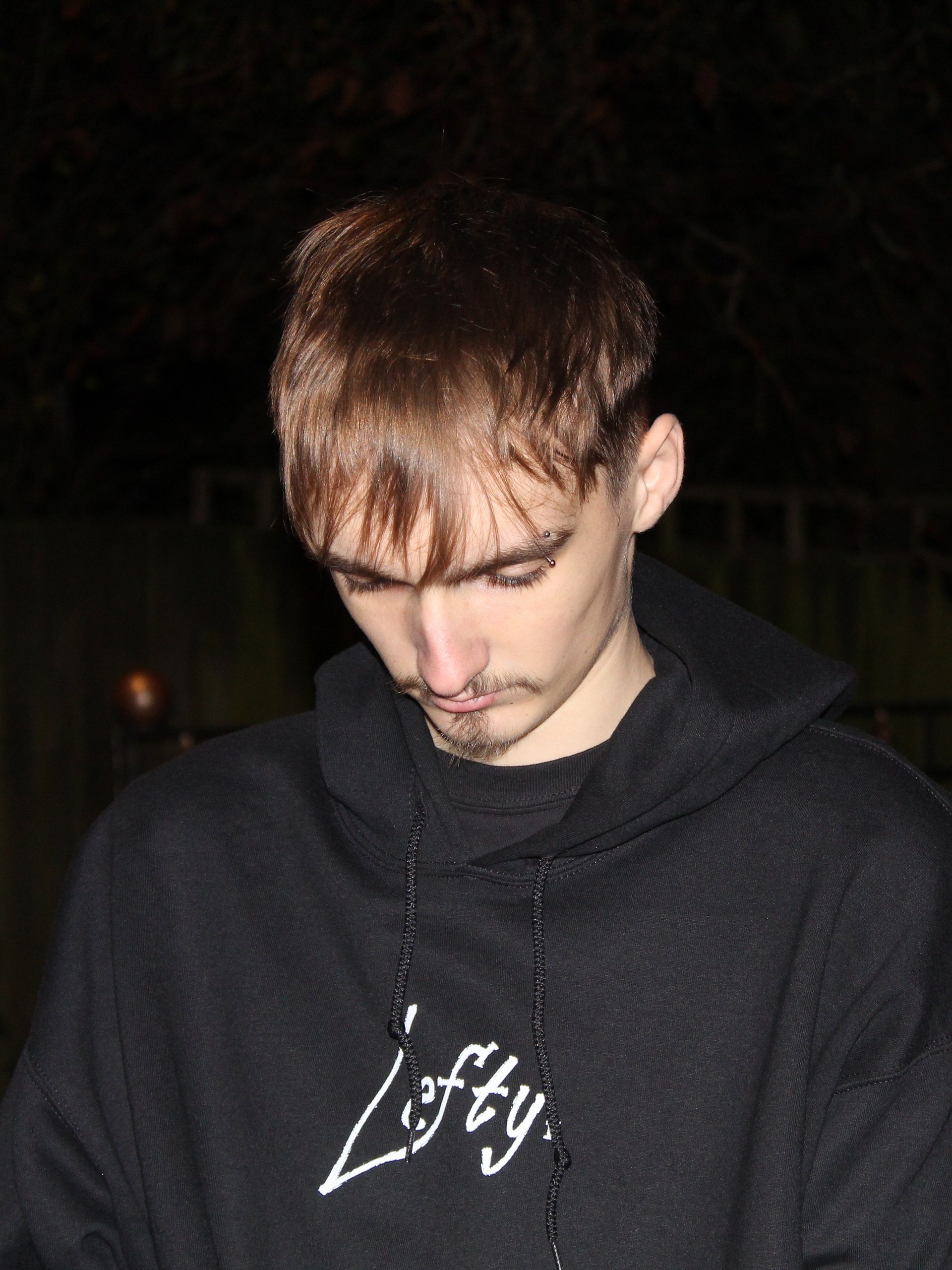 Lefty. "EXPLORE GRAPHIC HOODIE" product image (5)