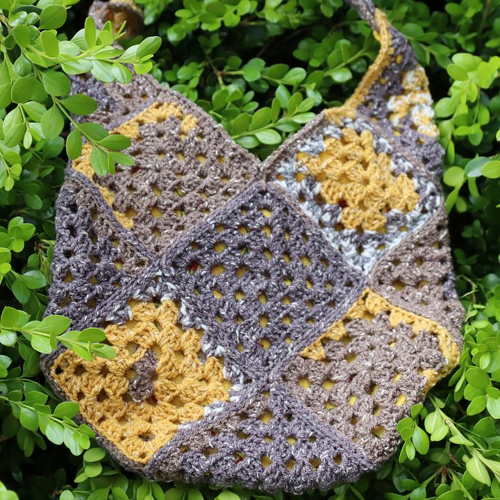 Sunflower Colors Crochet Crossbody Bag - Handmade and One of a Kind product image (2)
