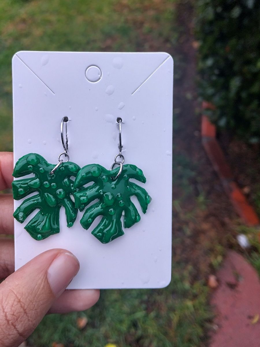 Monstera Earrings product image (1)