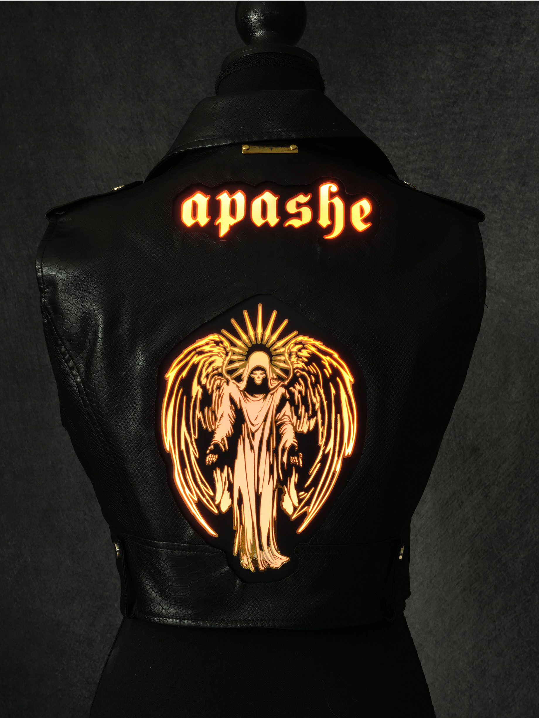 APASHE Luminous Rocker Vest [Prebuilt LED Jacket] product image (7)