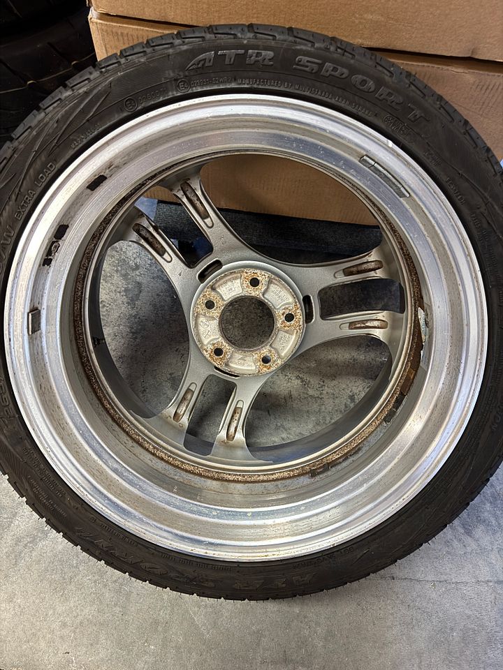 Yokohama Super Advan SA3R V2 - 18x9 +24 - Used product image (2)
