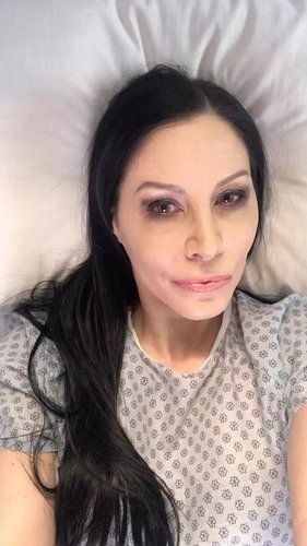 FULL VIDEO LINK IN BIO ☝️ (This is some BTS ( Behind The Scenes footage) from some scene recreation in my my Newly Diagnosed ...