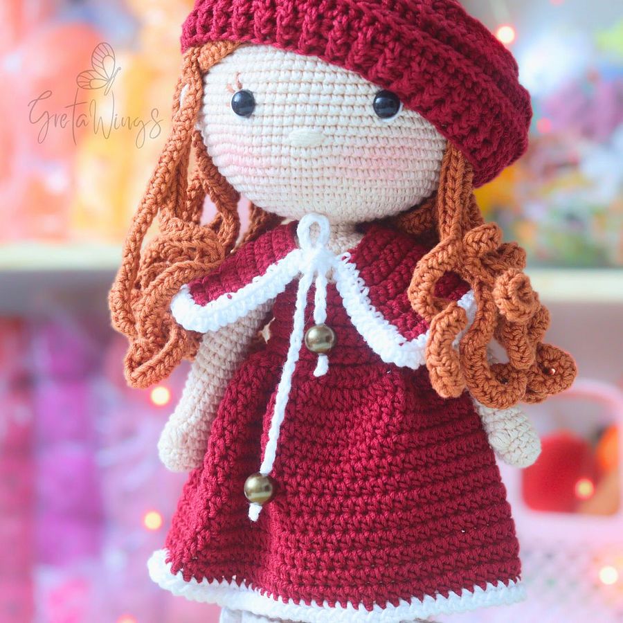 Amber at Christmas Amigurumi Pattern (Digital Download) product image (4)